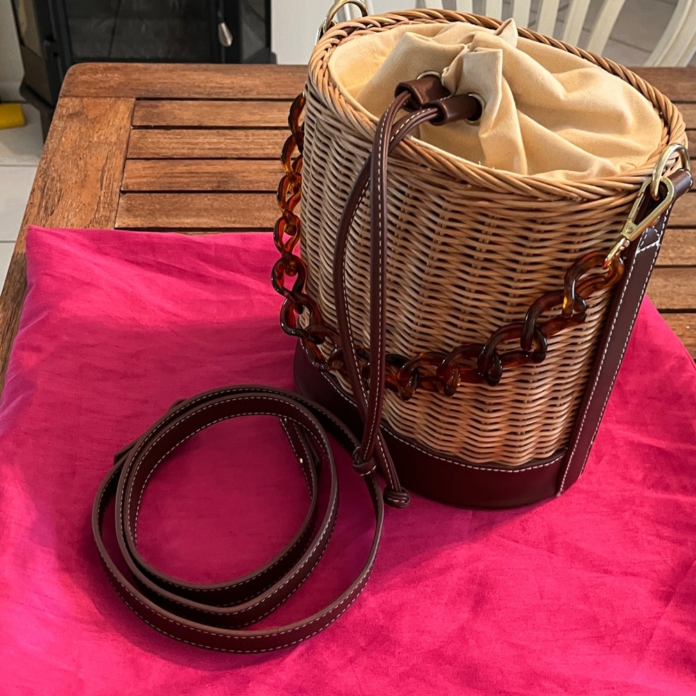 NWOT Wicker Weave Handmade Artisan Bucket Bag w/ extra crossbodystrap - Picture 8 of 8